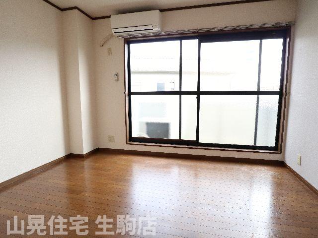 近鉄生駒線 一分駅 徒歩5分 2階建 築31年の居間写真