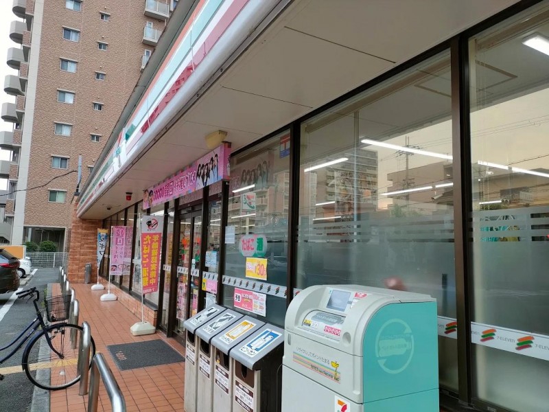 コンビニ　セブンイレブン 堺浅香山町3丁店（コンビニ）まで621m