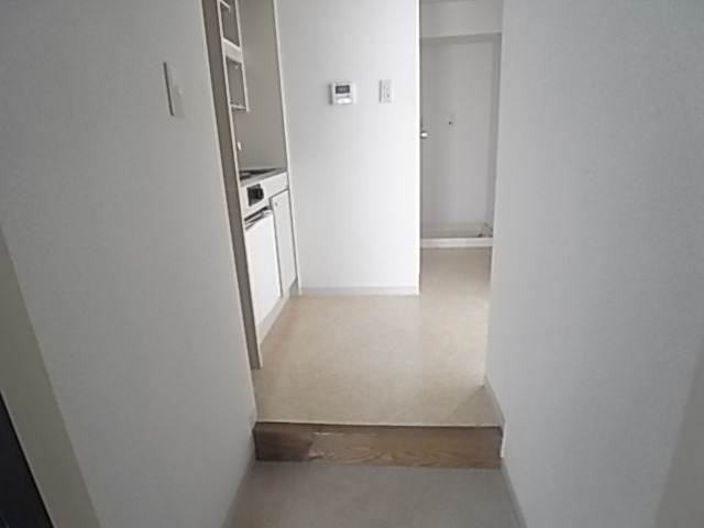 新井マンションの玄関写真