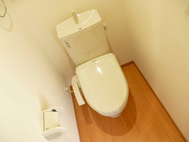 トイレ　サンプル写真です
