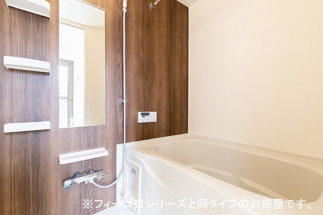 バス・シャワールーム　※建築中のため、同シリーズの写真をご参照ください。