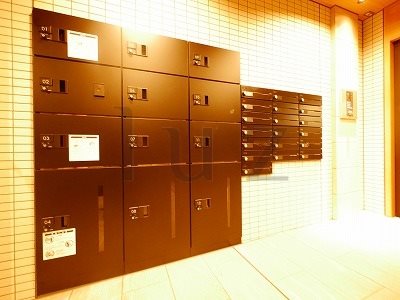 その他共有部分　不在時に便利な宅配ボックス完備！