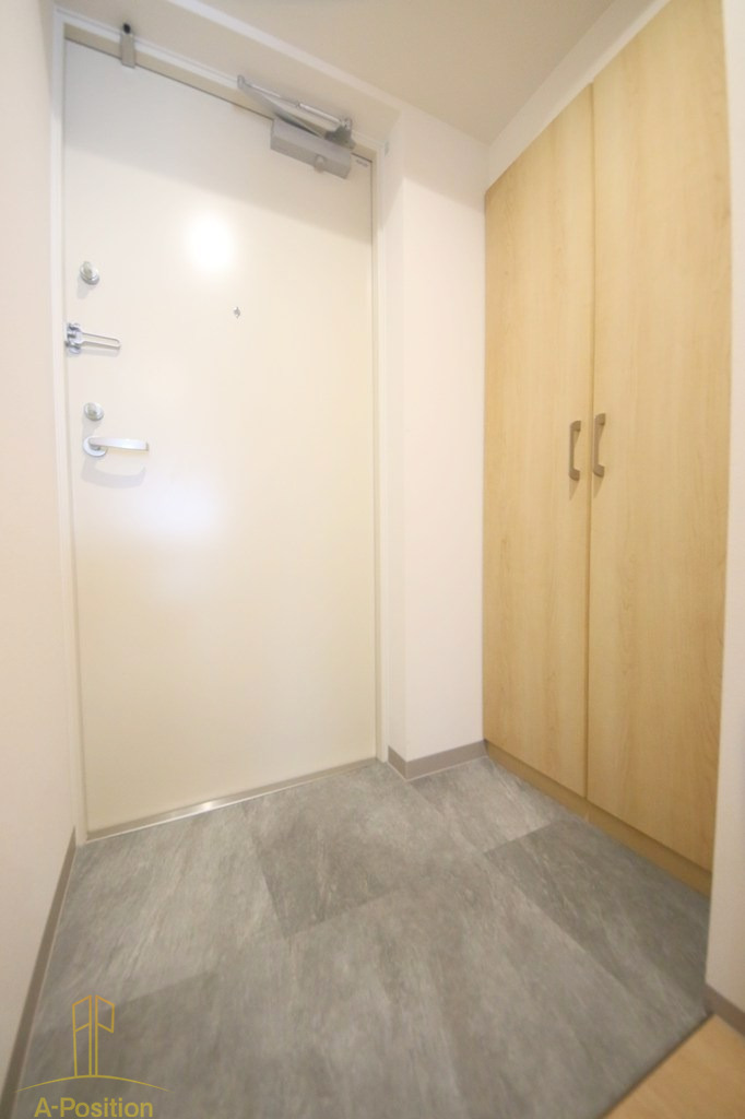 玄関　ArtizA瓦屋町II