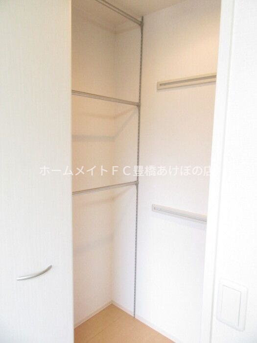 ジュノウタウン B棟の内装写真