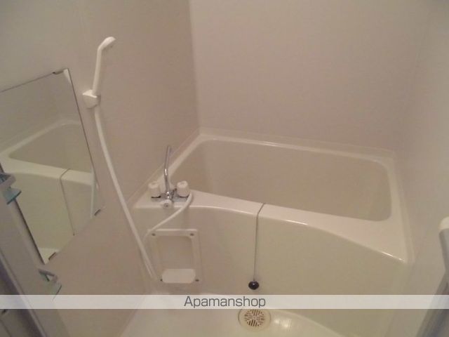 GLOIRE MANSIONの風呂写真