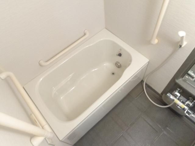 アーカスNの風呂写真