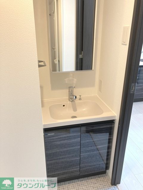洗面設備　※写真は同タイプ住戸です。