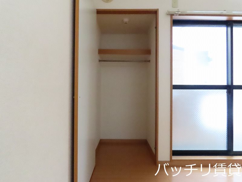 収納　画像は同型タイプの為現状を優先致します。