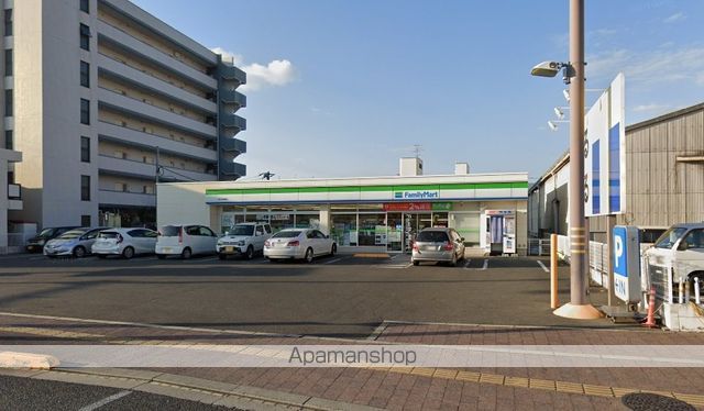 コンビニ　ファミリーマート岡山新屋敷店（コンビニ）まで507m