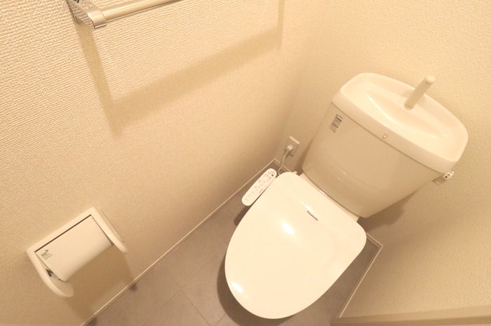 ヘリオス吉川美南 ウラノスのトイレ写真