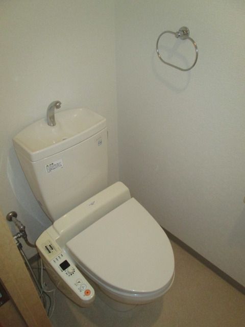 トイレ　★★ウォシュレット付きトイレ★★