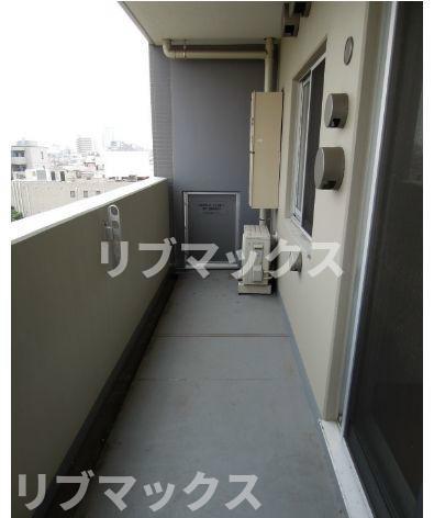 バルコニー　弊社は全物件が仲介手数料半月分+税でご紹介可能です。