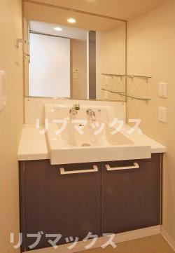 洗面設備　弊社は全物件が仲介手数料半月分+税でご紹介可能です。