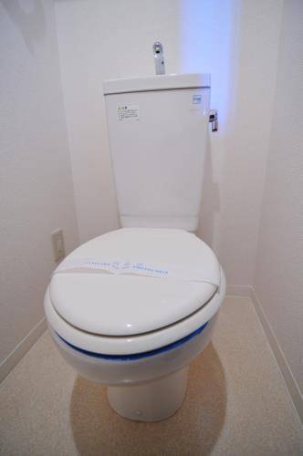 東京メトロ丸ノ内線 茗荷谷駅 徒歩9分 9階建 築24年のトイレ写真