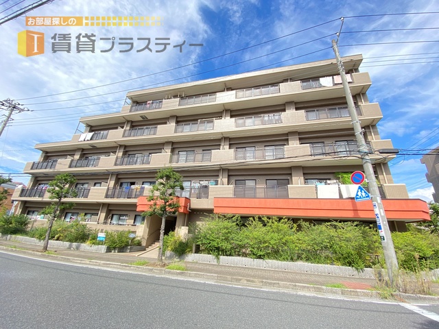 建物外観　静かな環境に堂々と。。