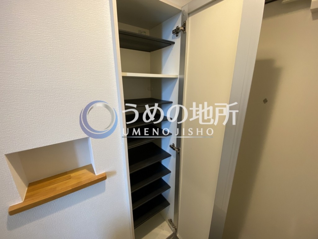 収納　靴箱