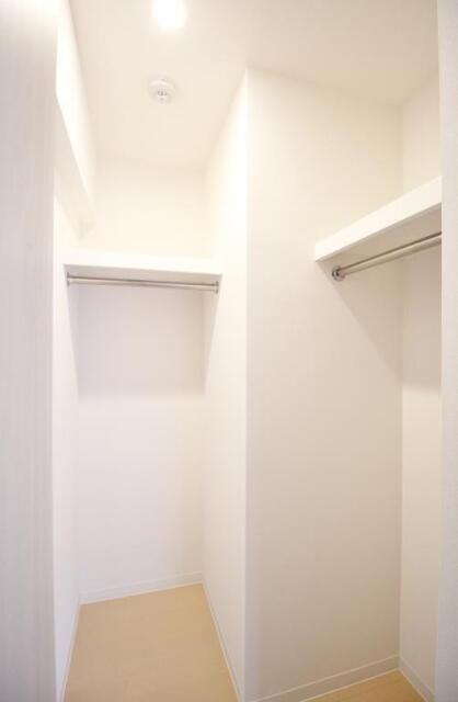 収納　※別部屋の参考写真です。