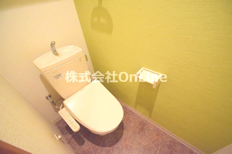 トイレ　コンパクトで使いやすいトイレです