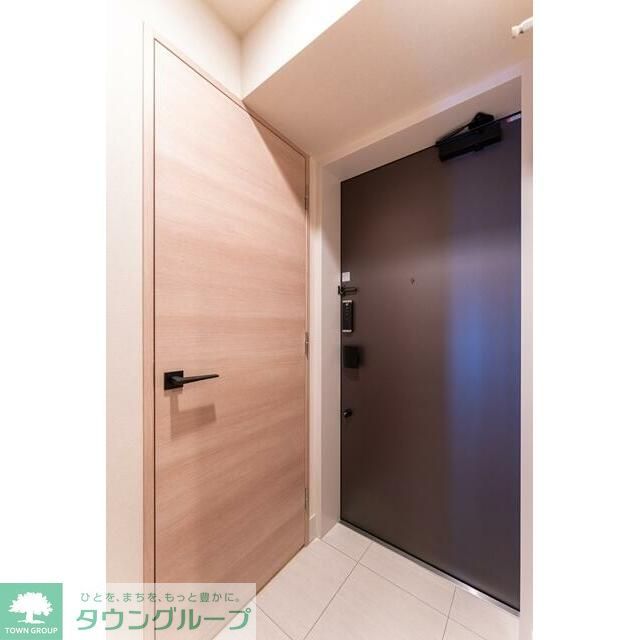 ルフォンプログレ蔵前プレミアの玄関写真