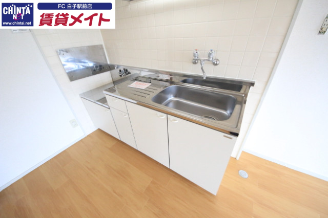 キッチン　同物件別室写真