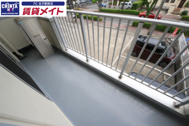 バルコニー　同物件別室写真
