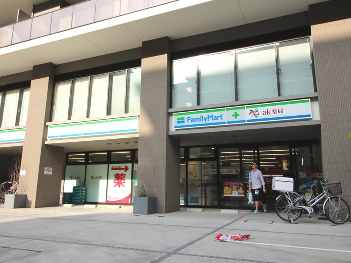 コンビニ　ファミリーマート 中野江古田の杜店（コンビニ）まで278m