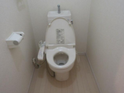 トイレ　別部屋参考写真