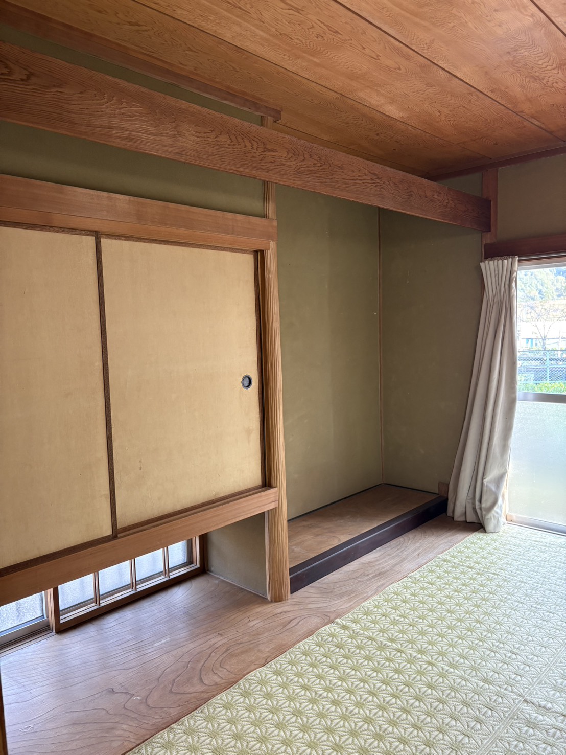 ＪＲ山陽本線 里庄駅 徒歩18分 1階建 築53年の居間写真