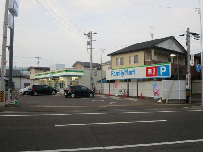 コンビニ　ファミリーマート 仙台蒲町店（コンビニ）まで300m