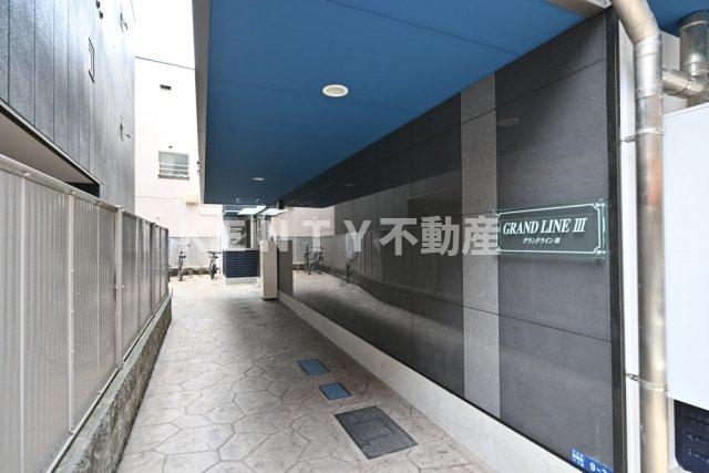 エントランス　建物の内部です