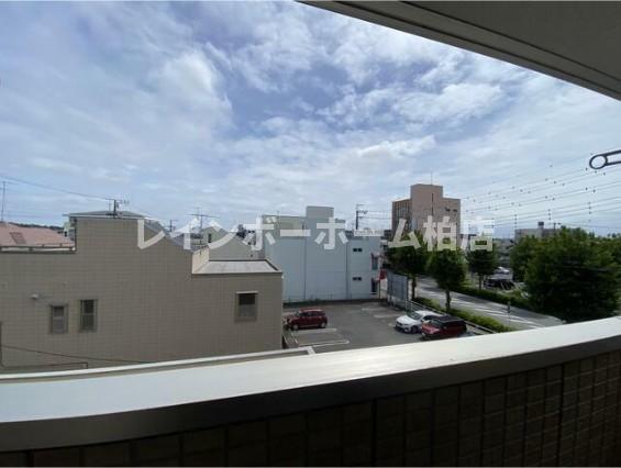 バルコニー　別部屋。参考写真。