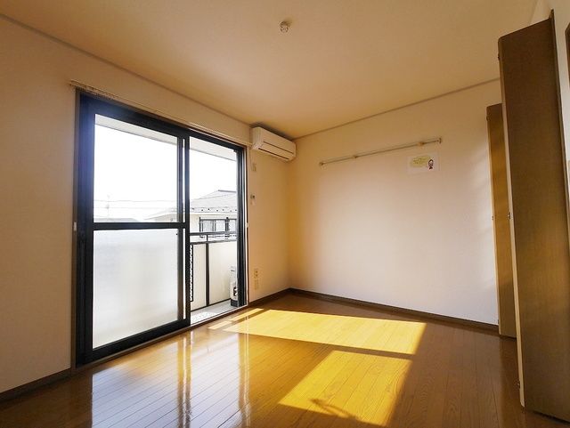 その他部屋・スペース　★綺麗で明るい洋室です★