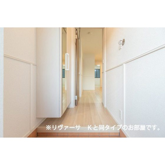玄関　画像はイメージです。
