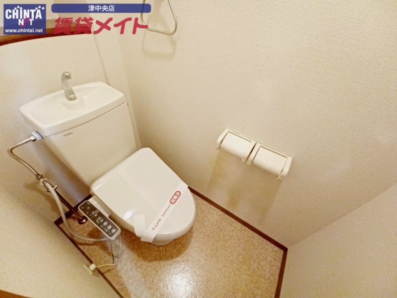 トイレ　別部屋参考写真