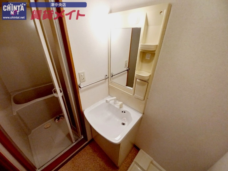 洗面設備　別部屋参考写真