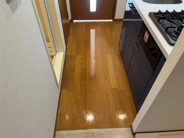 都営浅草線 馬込駅 徒歩4分 4階建 築23年の玄関写真