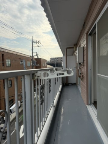 バルコニー　退去前につき別のお部屋の写真です
