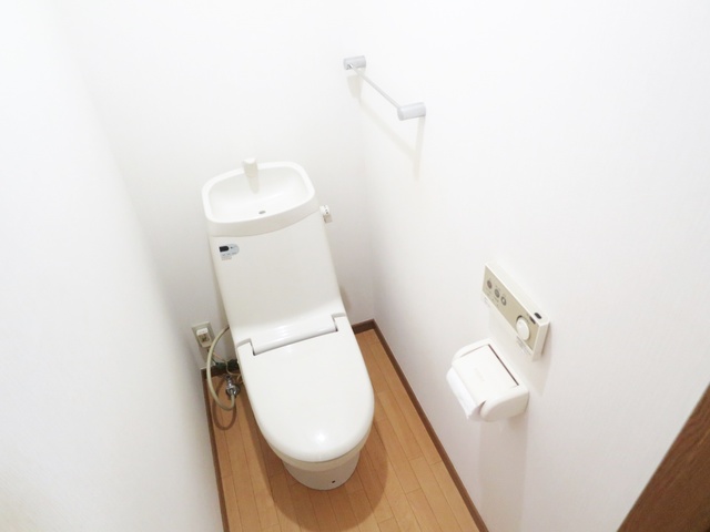 トイレ　清潔感あるトイレはこちら♪