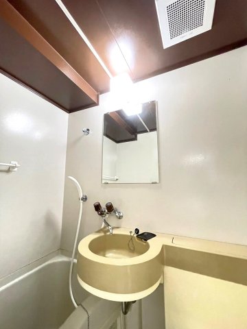 ＪＲおおさか東線 ＪＲ淡路駅 徒歩9分 8階建 築36年の内装写真