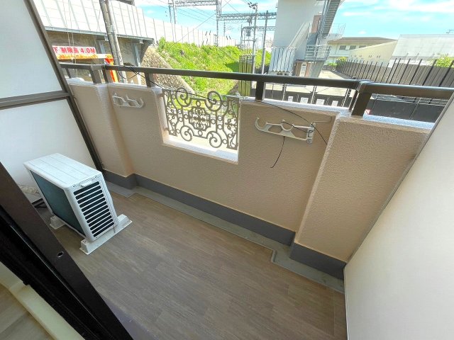 ＪＲおおさか東線 ＪＲ淡路駅 徒歩9分 8階建 築36年の内装写真