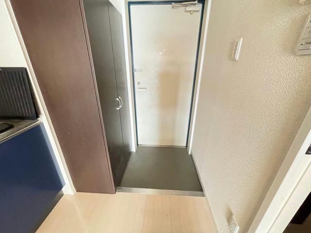 玄関　別部屋イメージ画像