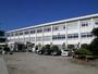 小学校　奈良市立登美ケ丘小学校（小学校）まで738m