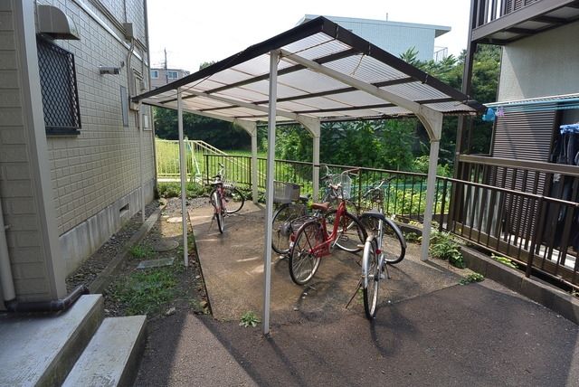 その他共有部分　★屋根つき駐輪場★