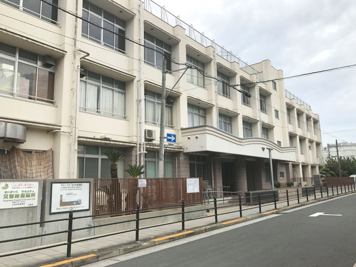 小学校　鷹合小学校（小学校）まで170m