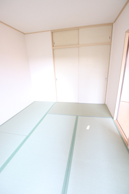 その他部屋・スペース　６帖の和室です♪