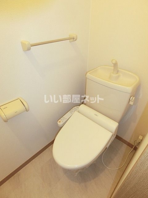 【メゾンプレージュのトイレ】