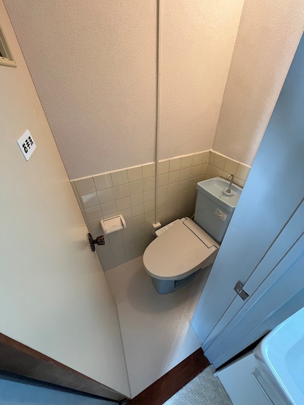 【姫路市野里上野町のマンションのトイレ】