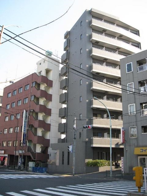 東京都新宿区早稲田町（マンション）の賃貸物件の外観