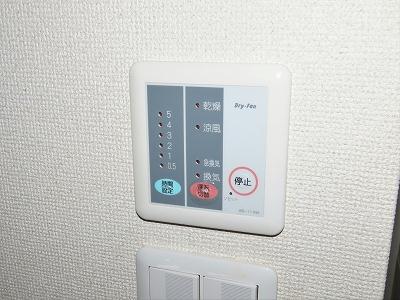 その他設備　洗濯機も付いています