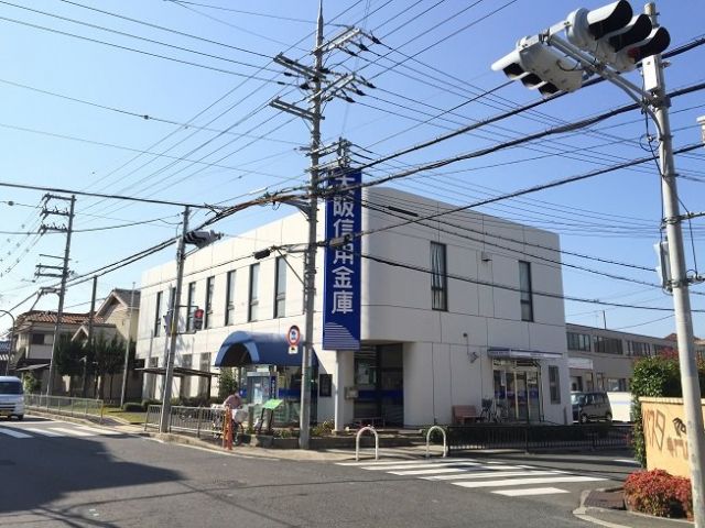 【岸和田市土生町のマンションの銀行】